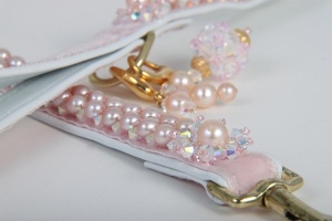 Petal Bubbles<br />Freshwater Pearl Leash<br />