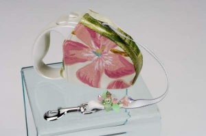 Sweet Pea<br />Flexi Petite Elegance Retractable Leash<br />