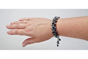 Slate Pearl Bracelet<br />