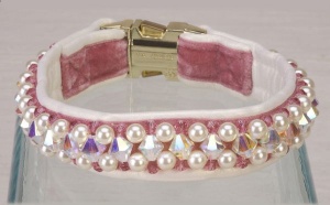 Diamond Rose Collar<br />