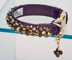Ultraviolet Pyramid Collar<br />