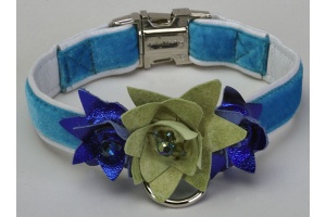 Blue Bouquet Collar<br />